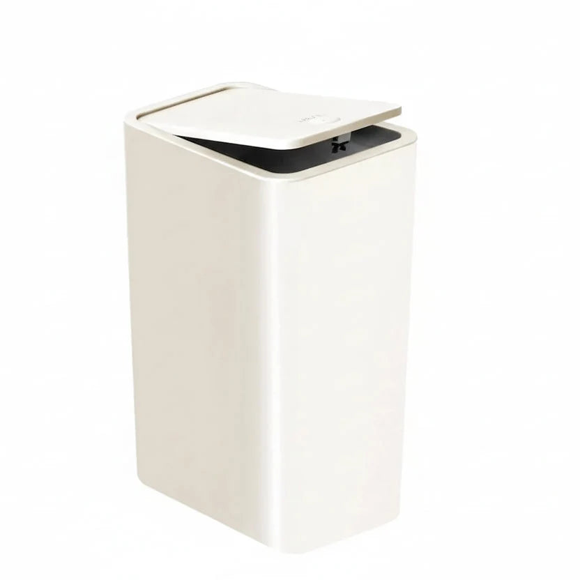 Poubelle salle de bain compacte 10 L Maison Bréa